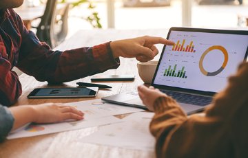 Data insights on a screen